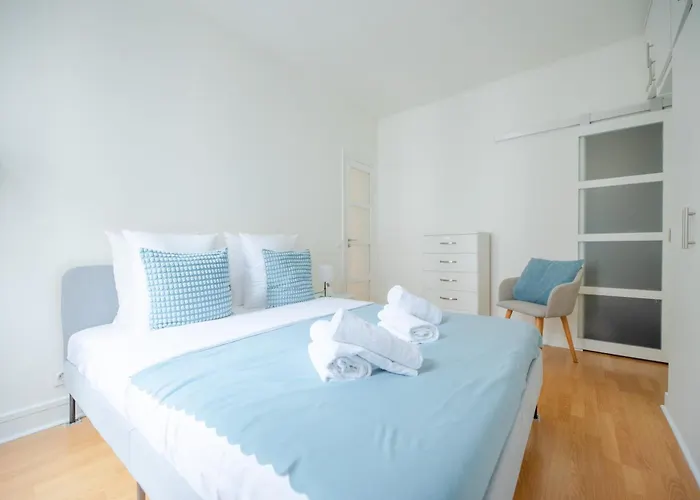 Cia - Trocadero, Cosy & Cute Flat * Paris